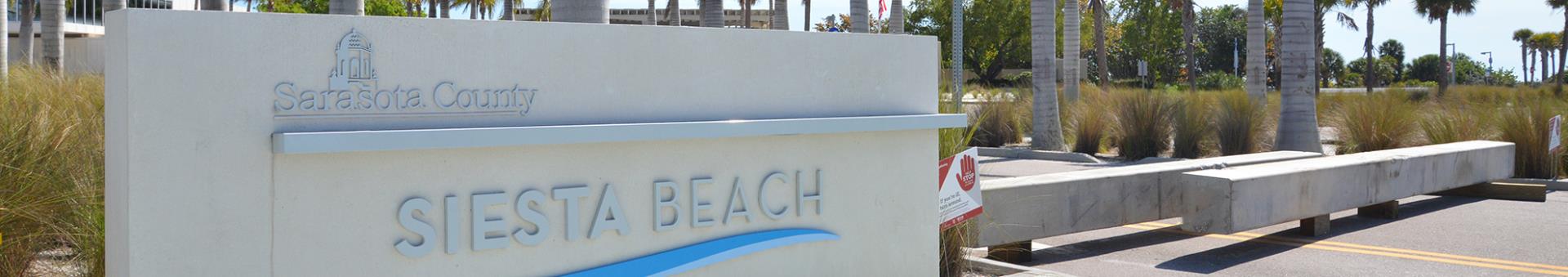 banner-siesta-beach-entrance-sign