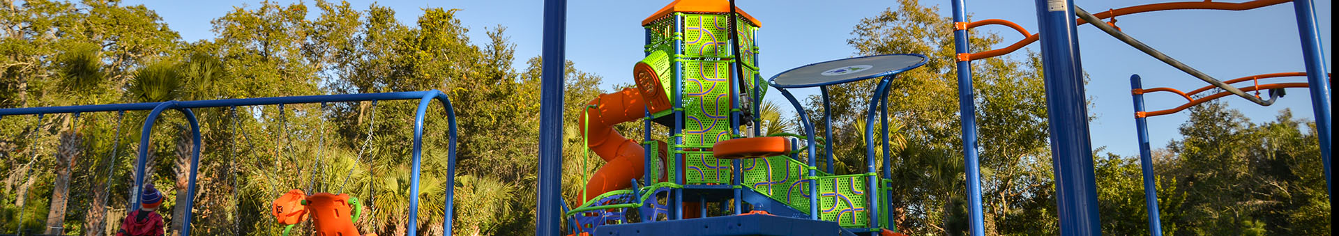 Picture of Ashton Trailhead playground area.